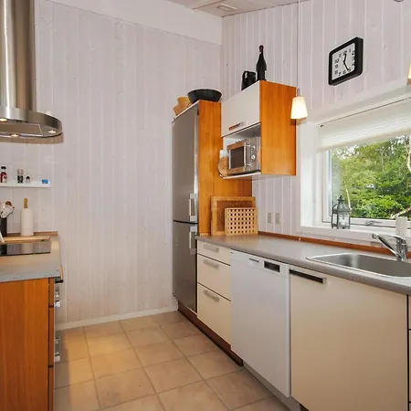 펜션 Evelina - 150m To The Fjord By Interhome *