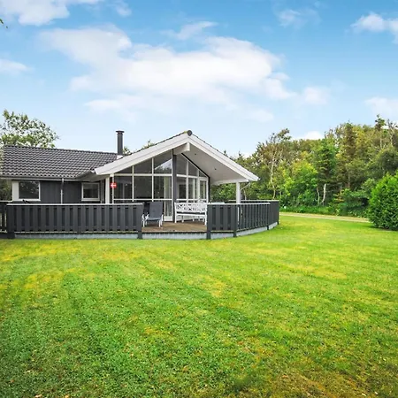 Evelina - 150m To The Fjord By Interhome 펜션 Løgsted